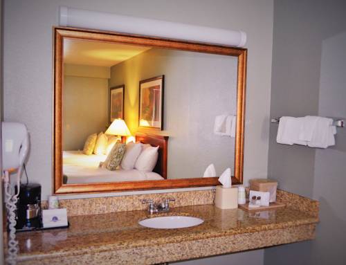 Imagen de la habitación del Hotel Loma Linda Inn. Foto 7