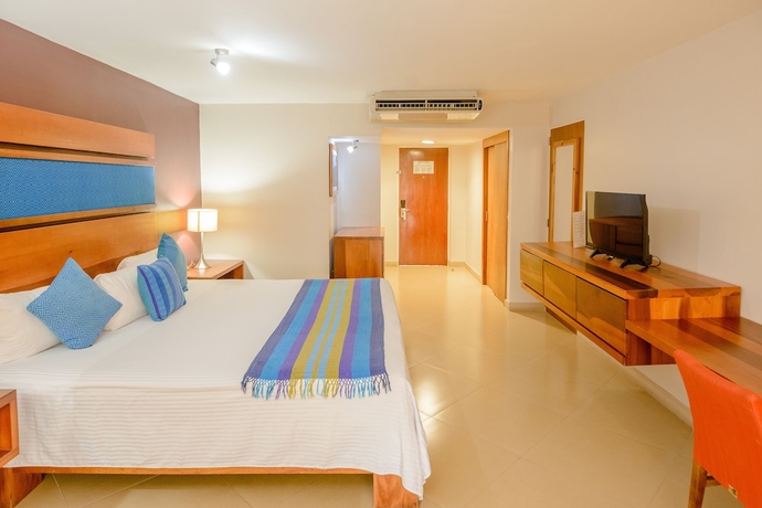 Imagen de la habitación del Hotel Loma Real. Foto 13