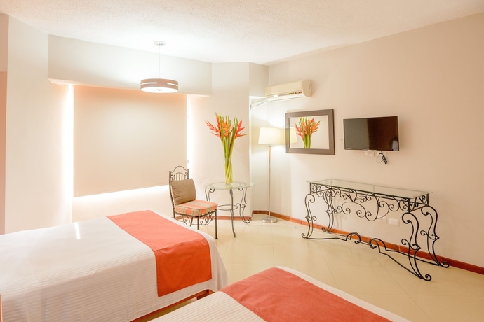 Imagen de la habitación del Hotel Loma Real. Foto 15