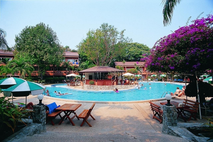 Imagen general del Hotel Loma Resort & Spa. Foto 13