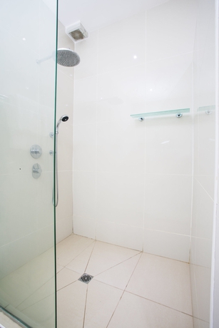 Imagen de la habitación del Hotel Lomani Island Resort - Adults Only. Foto 5