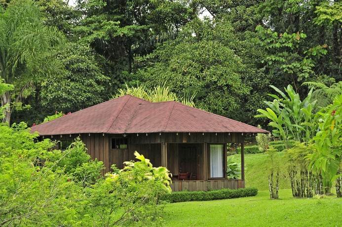Imagen de la habitación del Hotel Lomas Del Volcán. Foto 5