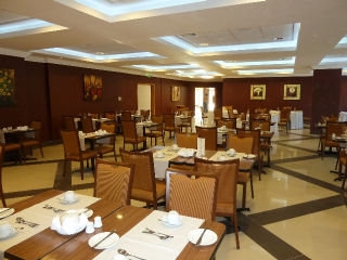 Imagen del bar/restaurante del Hotel Lomas Verdes Concepcion. Foto 4