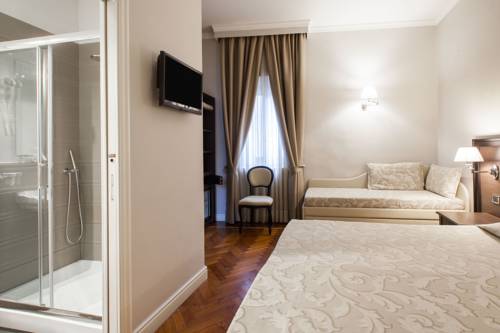 Imagen de la habitación del Hotel Lombardia, Florencia. Foto 5