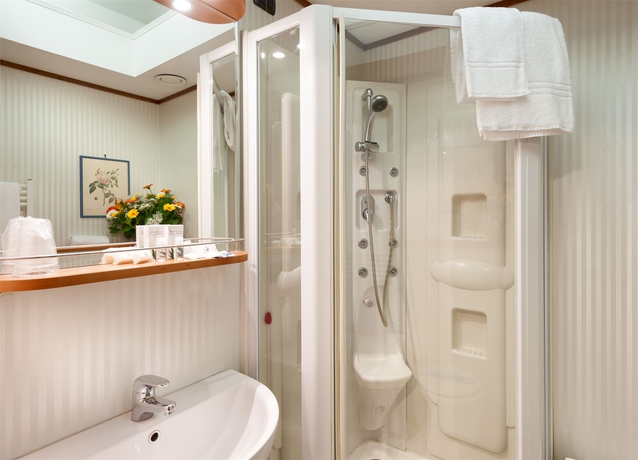 Imagen de la habitación del Hotel Lombardia, Milán. Foto 6