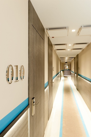 Imagen de los interiores del Hotel Lombardia, Milán. Foto 9