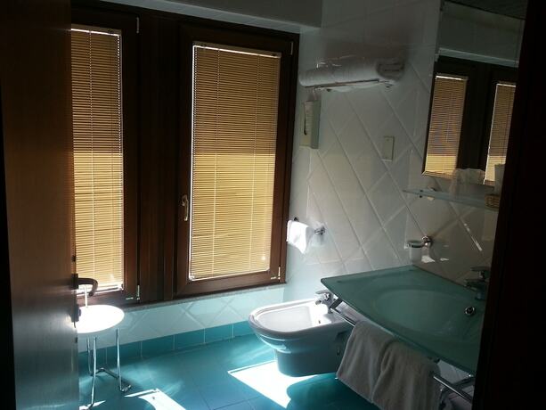 Imagen general del Hotel Lombardia, Monfalcone. Foto 7