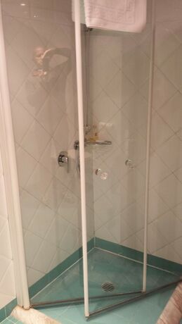 Imagen de la habitación del Hotel Lombardia, Monfalcone. Foto 19