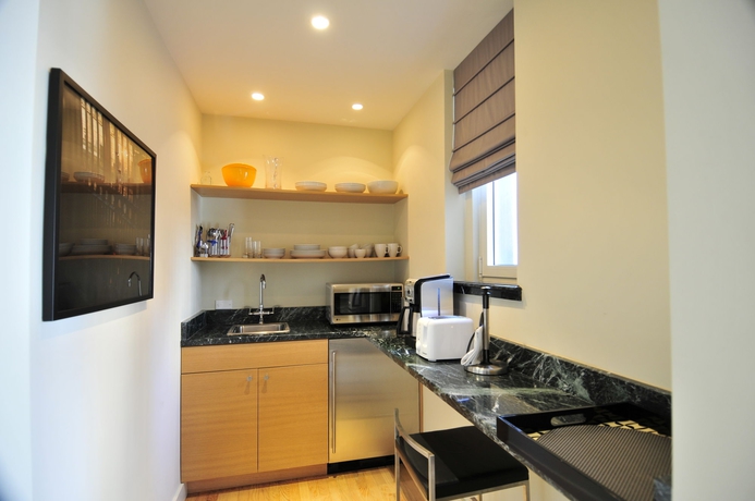 Imagen de la habitación del Hotel Lombardy Hotel. Foto 2