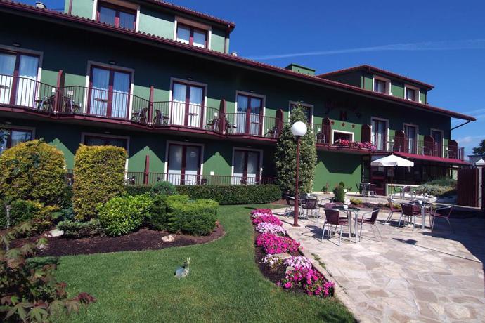 Imagen general del Hotel Lombiña. Foto 20