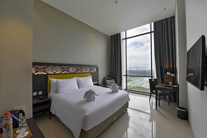 Imagen de la habitación del Hotel Lombok Astoria. Foto 8