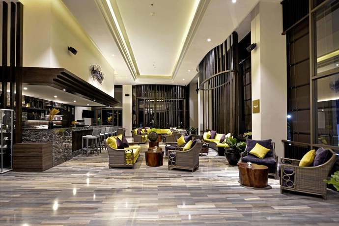 Imagen del bar/restaurante del Hotel Lombok Astoria. Foto 3