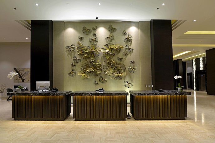 Imagen de los interiores del Hotel Lombok Astoria. Foto 19