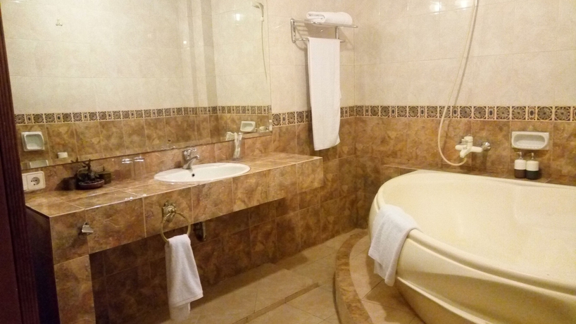 Imagen de la habitación del Hotel Lombok Ethnic Guest House. Foto 7