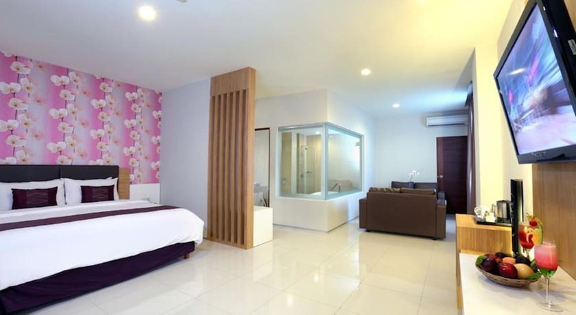 Imagen de la habitación del Hotel Lombok Plaza and Convention. Foto 12
