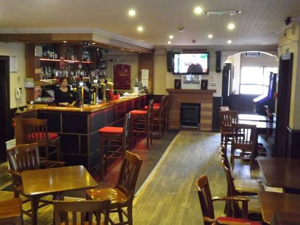 Imagen del bar/restaurante del Hotel Lomond Park. Foto 2