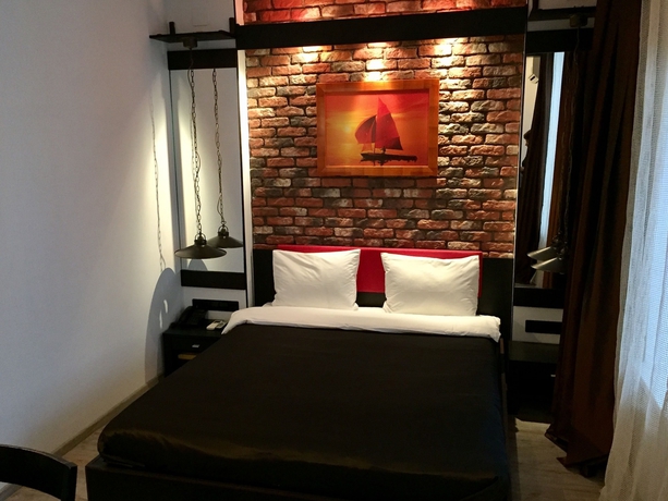 Imagen de la habitación del Hotel Lomonosov. Foto 14