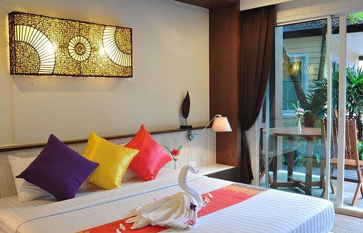 Imagen de la habitación del Hotel Lomtalay Chalet Resort. Foto 17