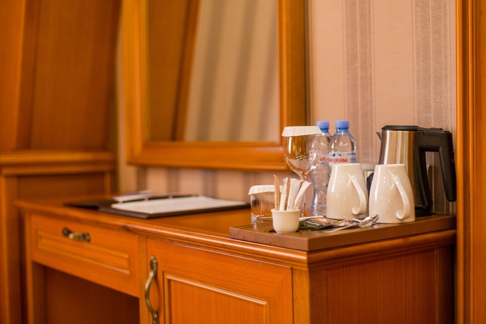 Imagen de la habitación del Hotel London 1889. Foto 14