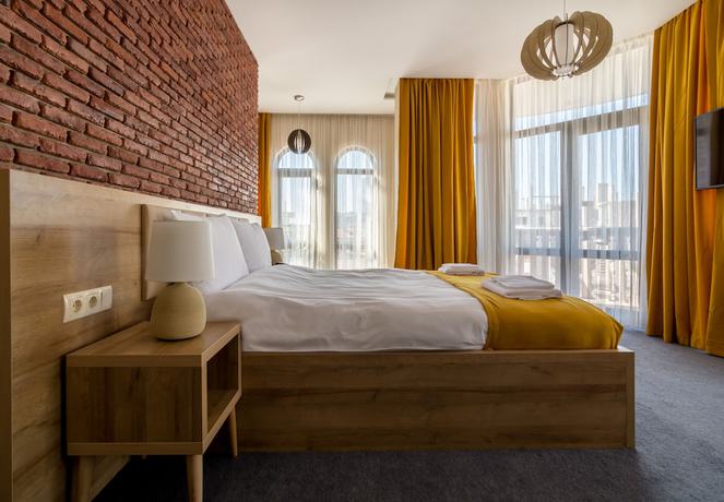 Imagen general del Hotel London, Batumi. Foto 1