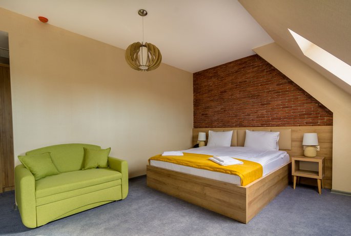 Imagen de la habitación del Hotel London, Batumi. Foto 4
