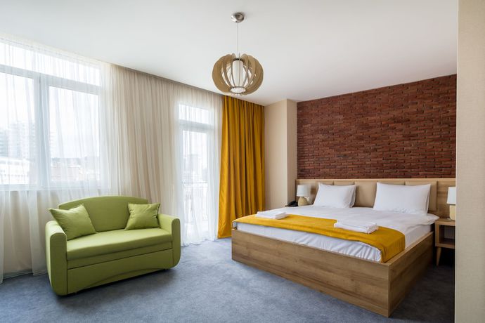 Imagen de la habitación del Hotel London, Batumi. Foto 5