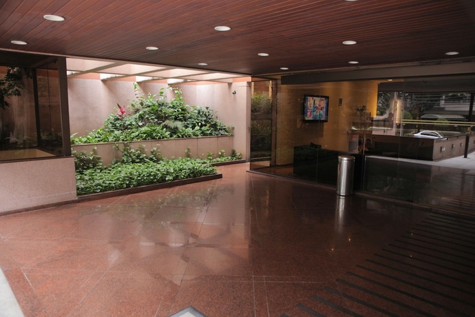 Imagen de los interiores del Hotel London Class Hotels. Foto 16