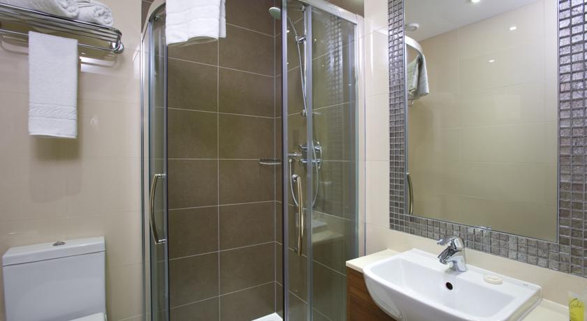 Imagen general del Hotel London Court. Foto 2