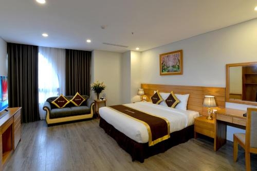 Imagen de la habitación del Hotel London Hanoi. Foto 10