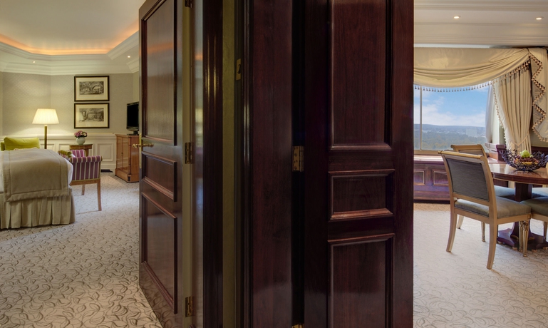 Imagen de la habitación del Hotel London Hilton On Park Lane. Foto 4