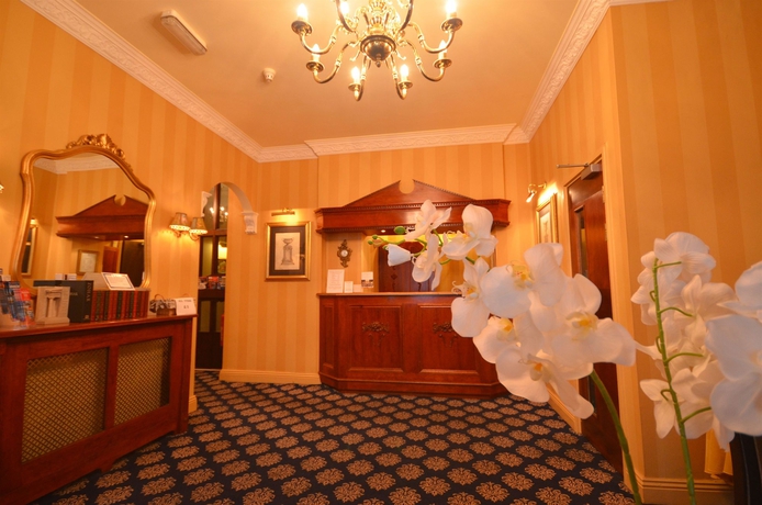 Imagen de los interiores del Hotel London Lodge. Foto 15