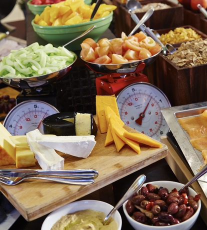 Imagen del bar/restaurante del Hotel London Marriott Marble Arch. Foto 2