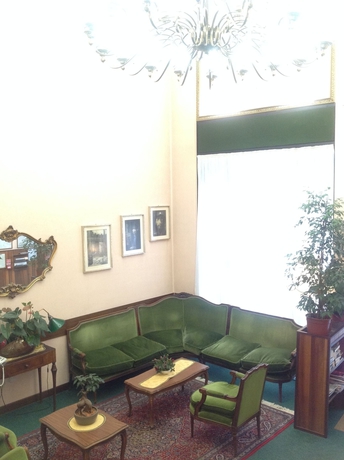 Imagen de los interiores del Hotel London, Milán. Foto 18