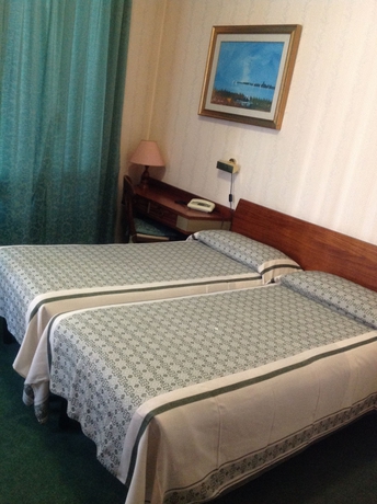 Imagen de la habitación del Hotel London, Milán. Foto 14