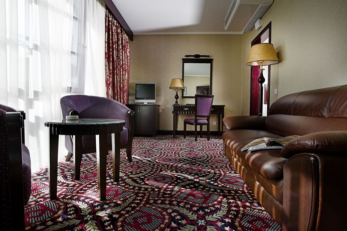 Imagen de los interiores del Hotel London, Odessa. Foto 12