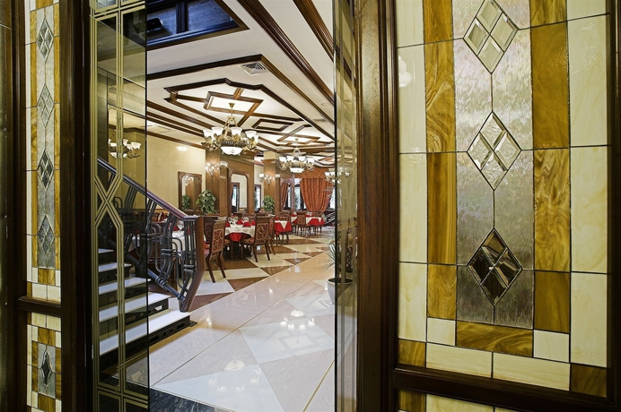 Imagen de los interiores del Hotel London, Odessa. Foto 15