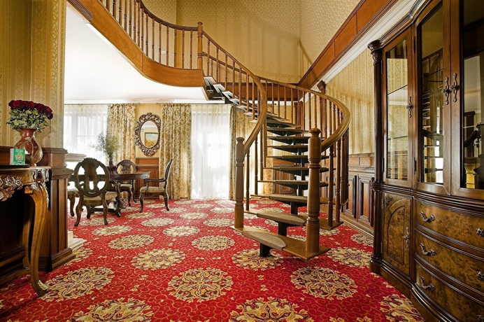 Imagen de los interiores del Hotel London, Odessa. Foto 16