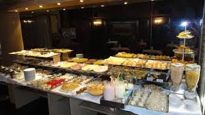 Imagen del bar/restaurante del Hotel London Palace. Foto 2