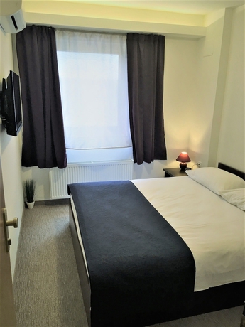 Imagen de la habitación del Hotel London Rooms Zagreb Airport. Foto 9