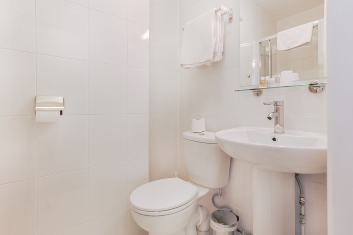 Imagen de la habitación del Hotel London Town. Foto 3