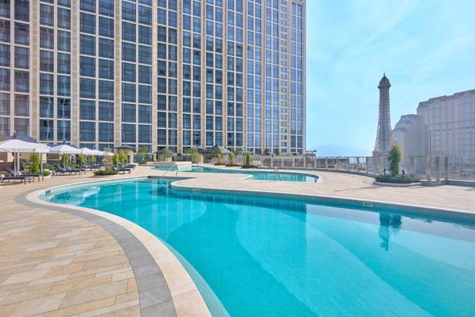 Imagen de la piscina del Hotel Londoner Grand, a Luxury Collection Hotel, Macao. Foto 14