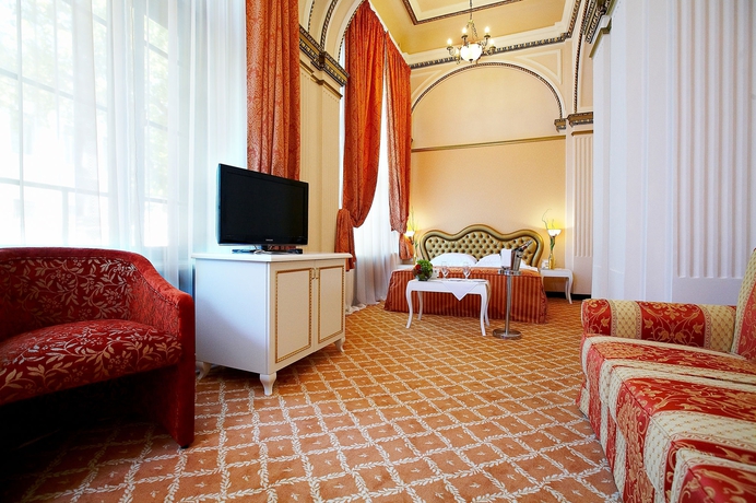 Imagen de la habitación del Hotel Londonskaya. Foto 7