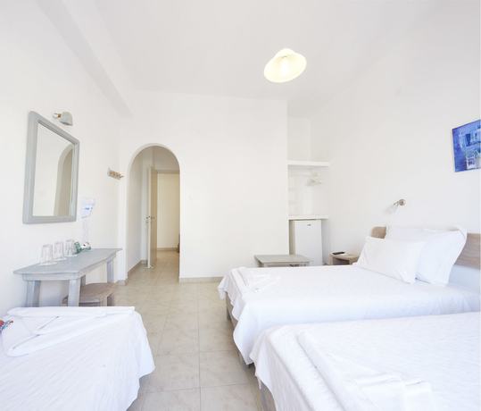 Imagen de la habitación del Hotel Londos. Foto 4