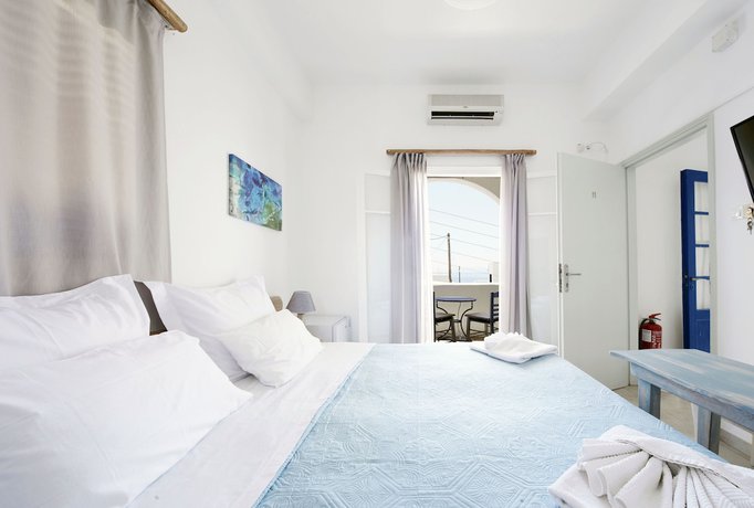 Imagen de la habitación del Hotel Londos. Foto 6