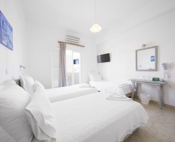 Imagen de la habitación del Hotel Londos. Foto 15