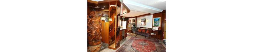 Imagen de los interiores del Hotel Londra, Molveno. Foto 20