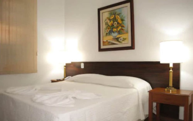 Imagen de la habitación del Hotel Londres, S&atilde;o Louren&ccedil;o. Foto 4