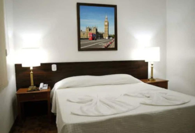 Imagen de la habitación del Hotel Londres, S&atilde;o Louren&ccedil;o. Foto 7