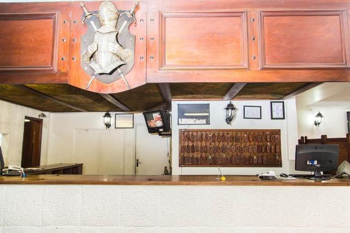 Imagen de los interiores del Hotel Londres, S&atilde;o Louren&ccedil;o. Foto 16