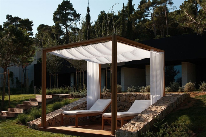 Imagen de los exteriores del Hotel Lone By Maistra Collection. Foto 8